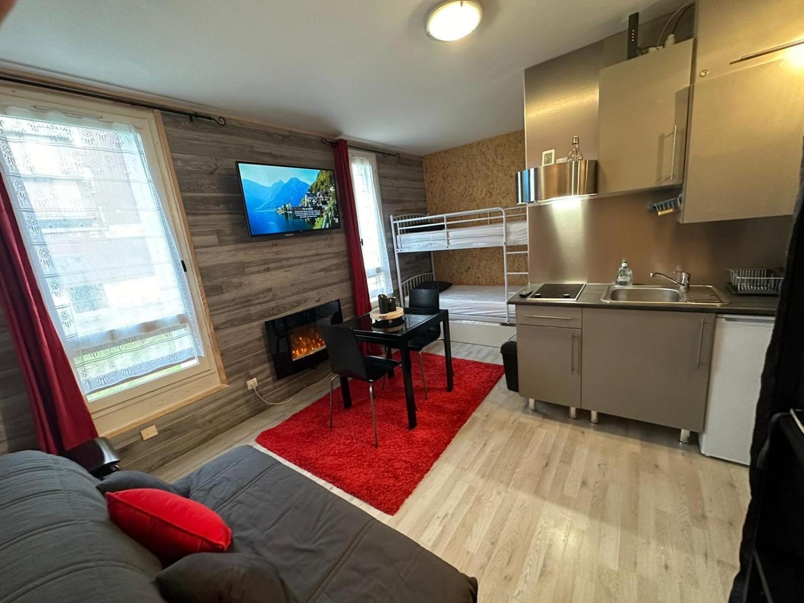 Le Chaleureux Cocon Rouge Apartman Ustou Kültér fotó